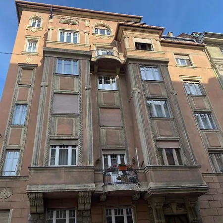 Amethyst - Tatra Budapest